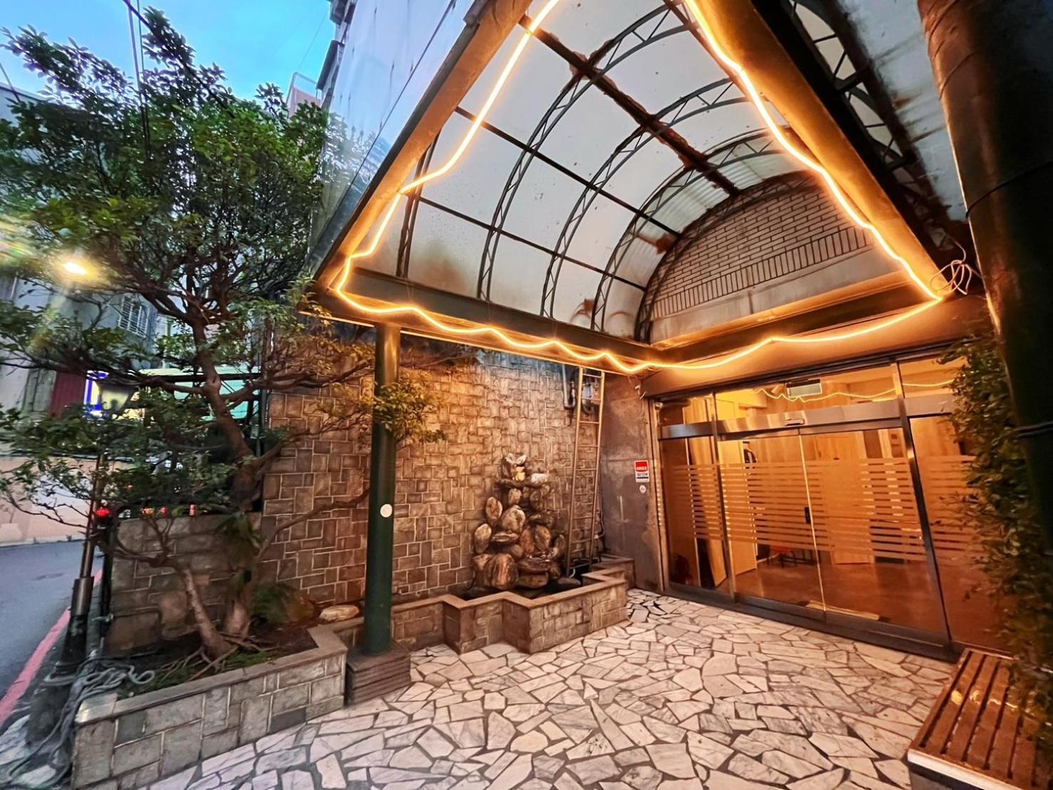 新仕飯店-New City Hotel Тайбей Екстер'єр фото